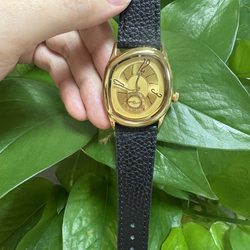 Newly designed uniquely twiste - Luxury Watch Unique review and price