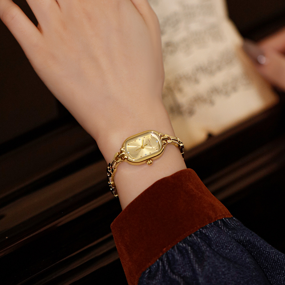 Vintage Bracelet Watch Unique  - Luxury Watch Unique review and price