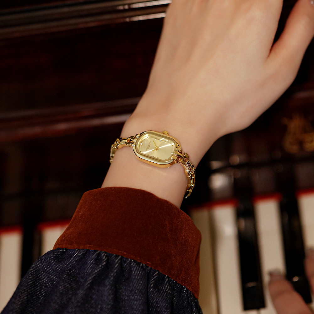Vintage Bracelet Watch Unique  - Luxury Watch Unique review and price